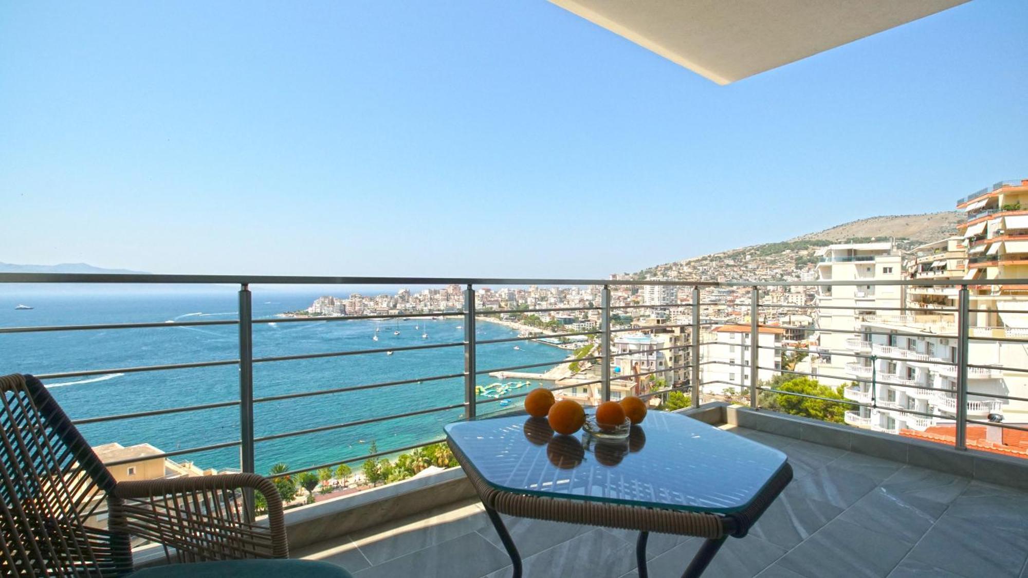 Blue Eye Apartment Sarande Exterior photo